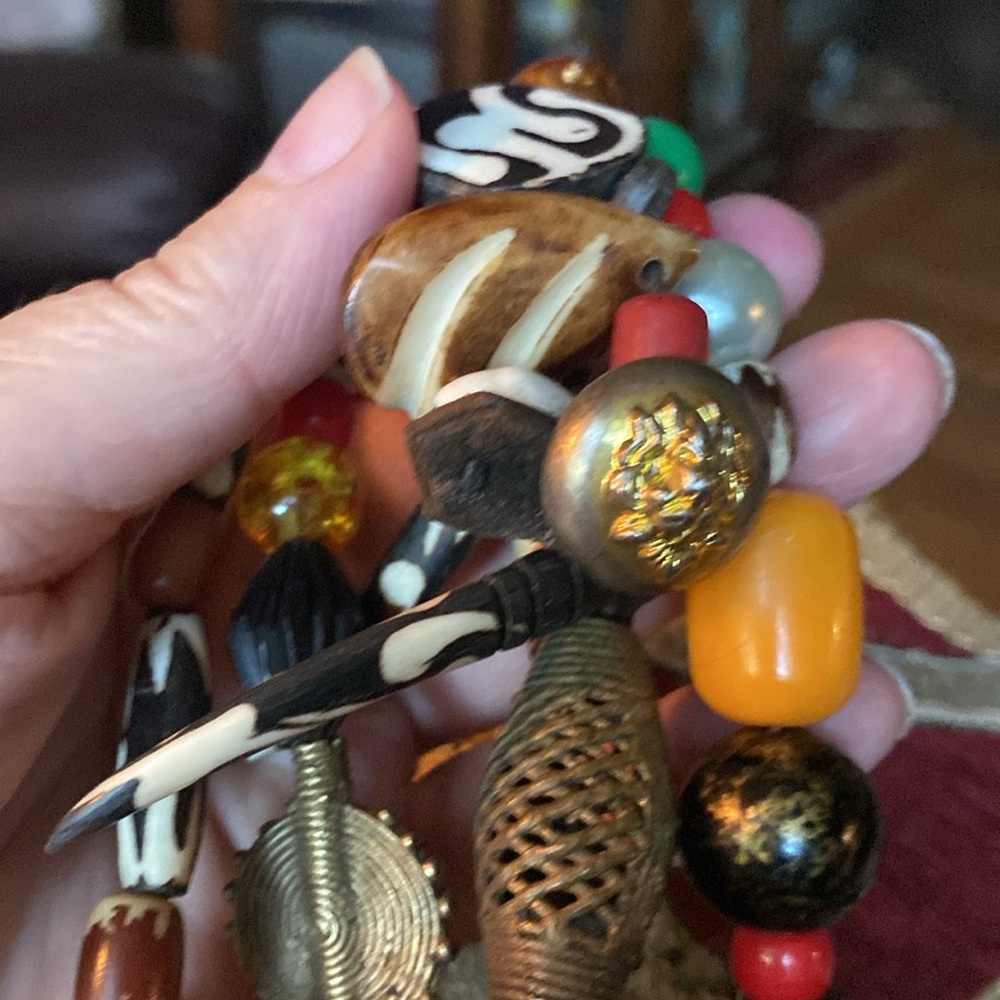 Vintage, amazing, handmade tribal African necklace. (LA) - Picture 5 of 16